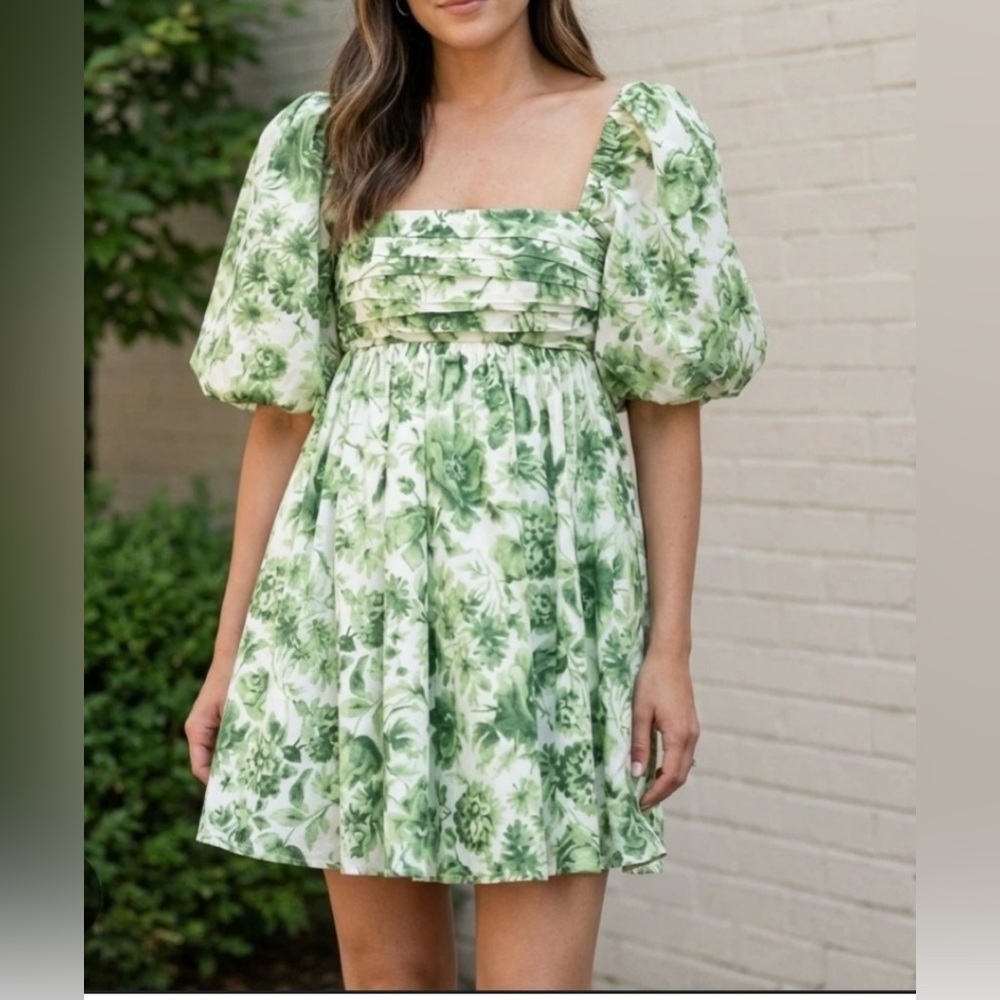 Abercrombie & Fitch puff sleeve dress Green Floral Puff Sleeve Dress